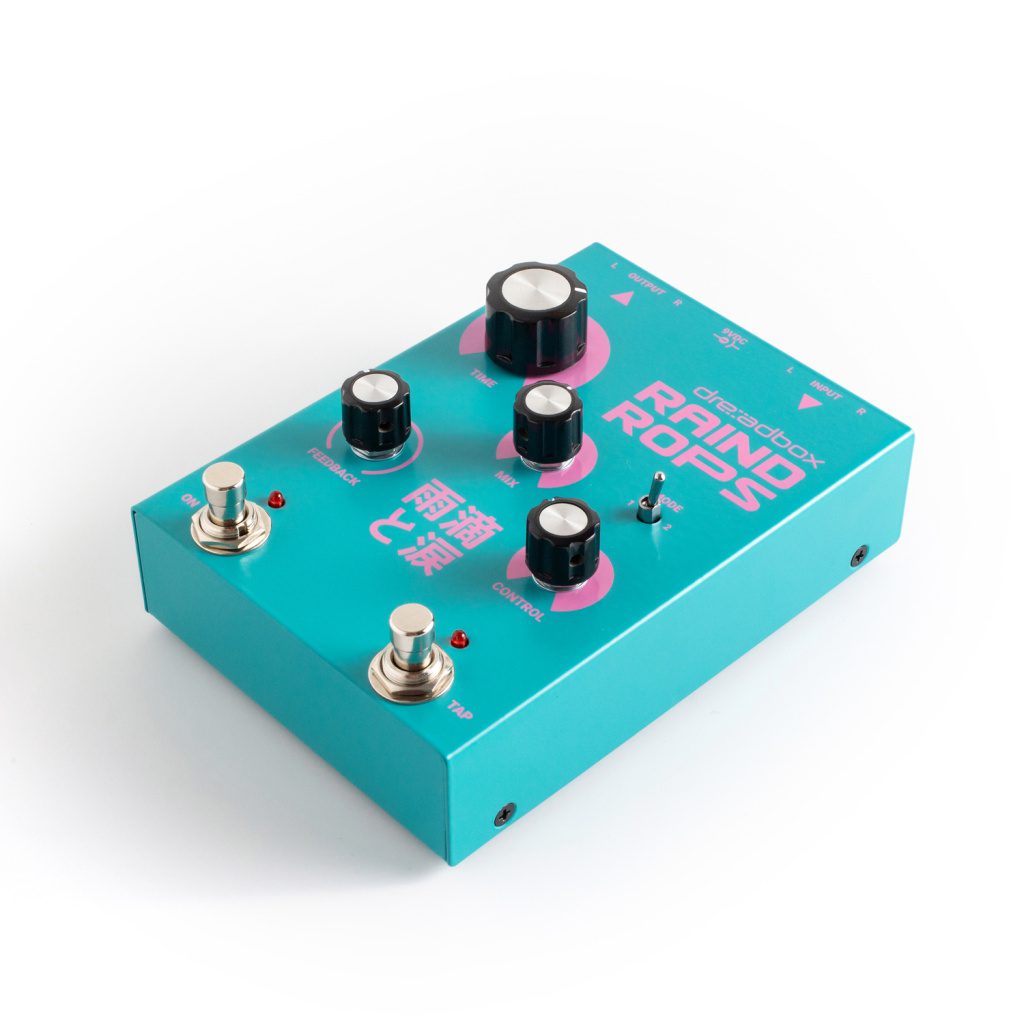Delay, Pitch Shifter, Reverb